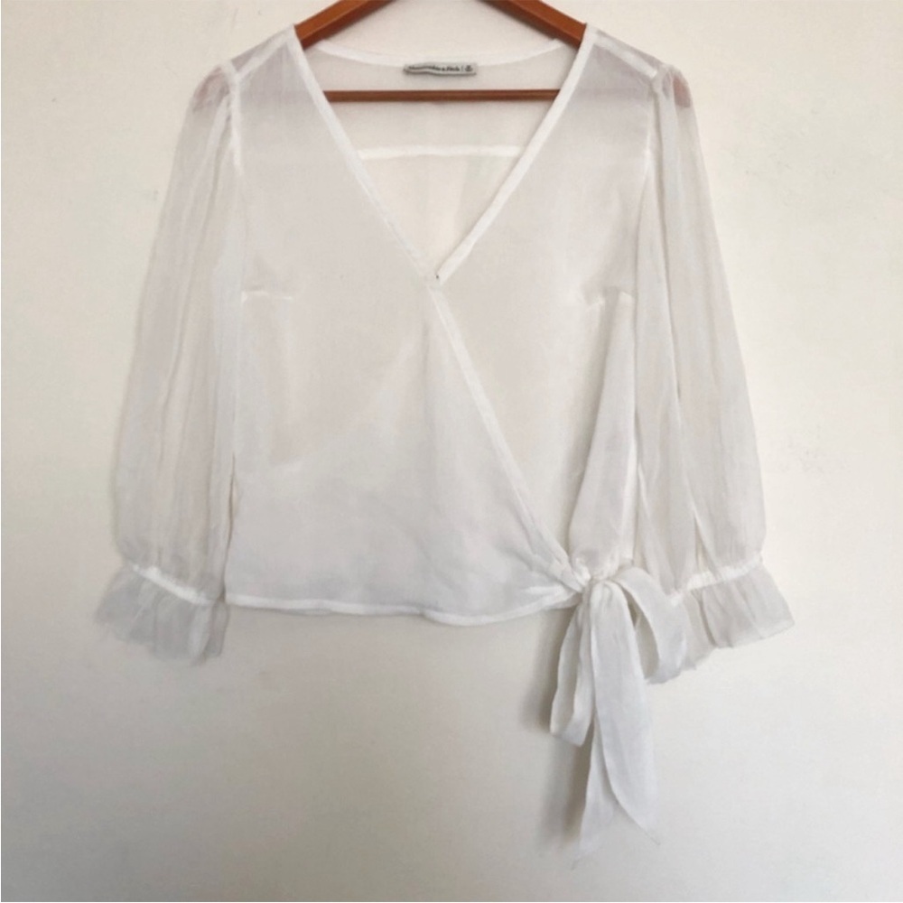 Abercrombie & fitch mesh tie front blouse